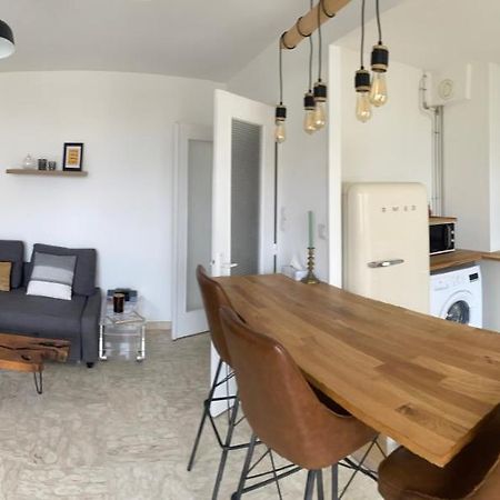 Terrasse Plein Sud - Chaleureux En Centre Ville Hyères المظهر الخارجي الصورة