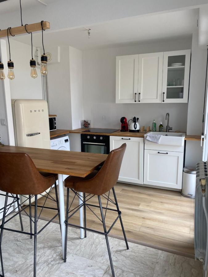 Terrasse Plein Sud - Chaleureux En Centre Ville Hyères المظهر الخارجي الصورة